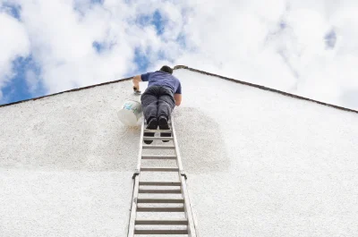 Peinture extérieure à Étobon — façades et ravalement